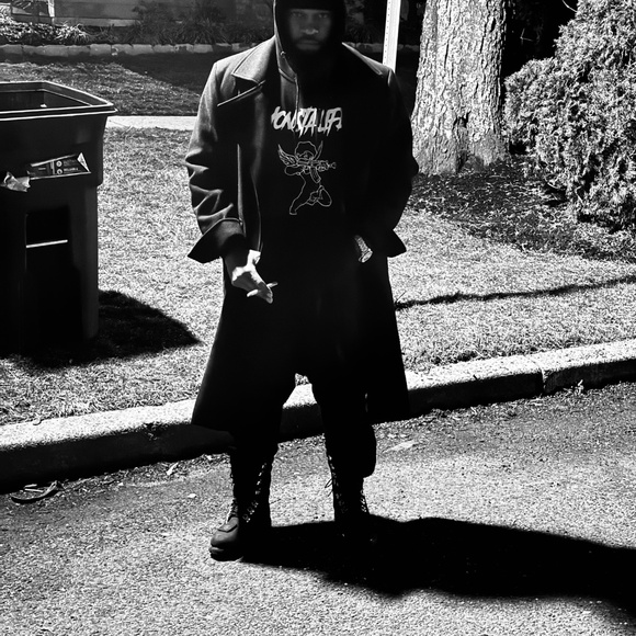 Meet your Posher, Wendell - Picture 3 of 11